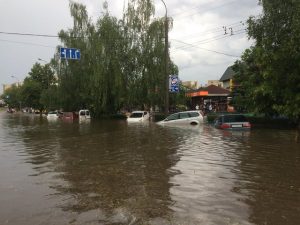 Наводнение в Луцке после дождя