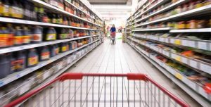 Взыскание за ущерб супермаркетами с покупателя не законно